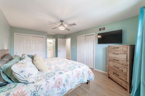 Tiny photo for 16612 Meadow Court, Tinley Park, IL 60477 (MLS # 12635058)