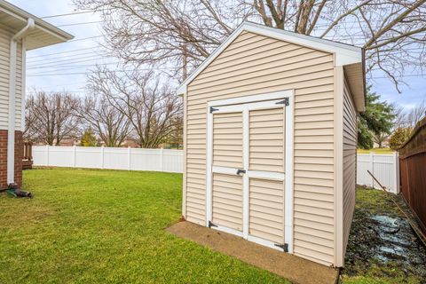 Tiny photo for 16612 Meadow Court, Tinley Park, IL 60477 (MLS # 12635058)
