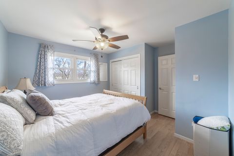 Tiny photo for 16612 Meadow Court, Tinley Park, IL 60477 (MLS # 12635058)