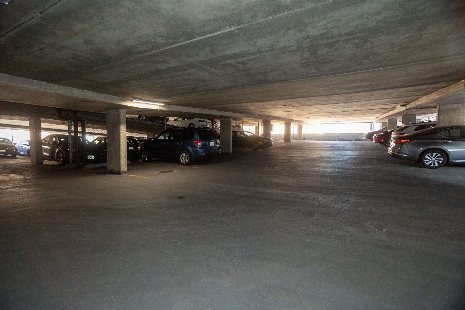 4960 N Marine Drive 1014