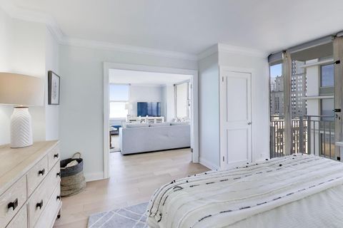 Tiny photo for 1000 N Lake Shore Drive #2009, Chicago, IL 60611 (MLS # 12566403)