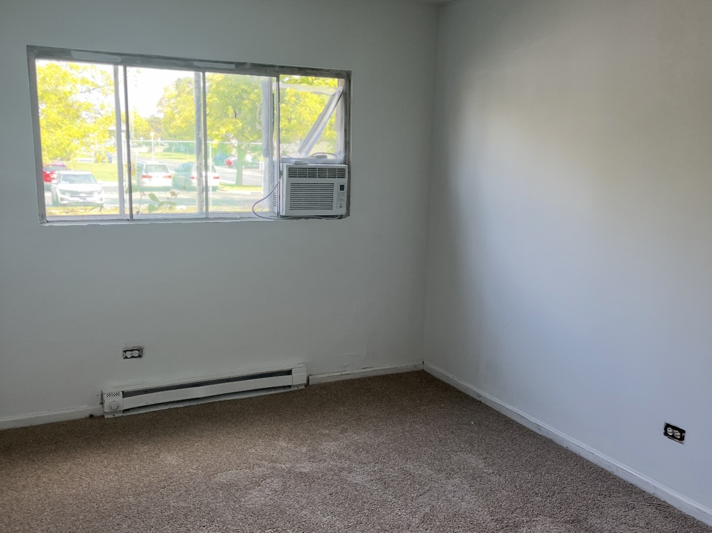 870 E Old Willow Road 150