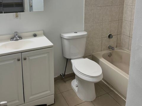 Tiny photo for 870 E Old Willow Road #150, Prospect Heights, IL 60070 (MLS # 12476221)