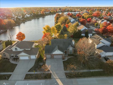 Tiny photo for 1410 Broad Creek Road, Bloomington, IL 61704 (MLS # 12521189)