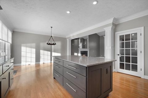 Tiny photo for 1410 Broad Creek Road, Bloomington, IL 61704 (MLS # 12521189)