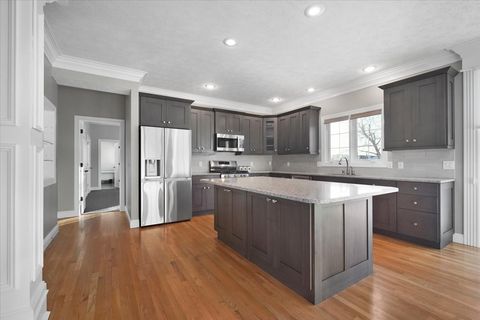 Tiny photo for 1410 Broad Creek Road, Bloomington, IL 61704 (MLS # 12521189)