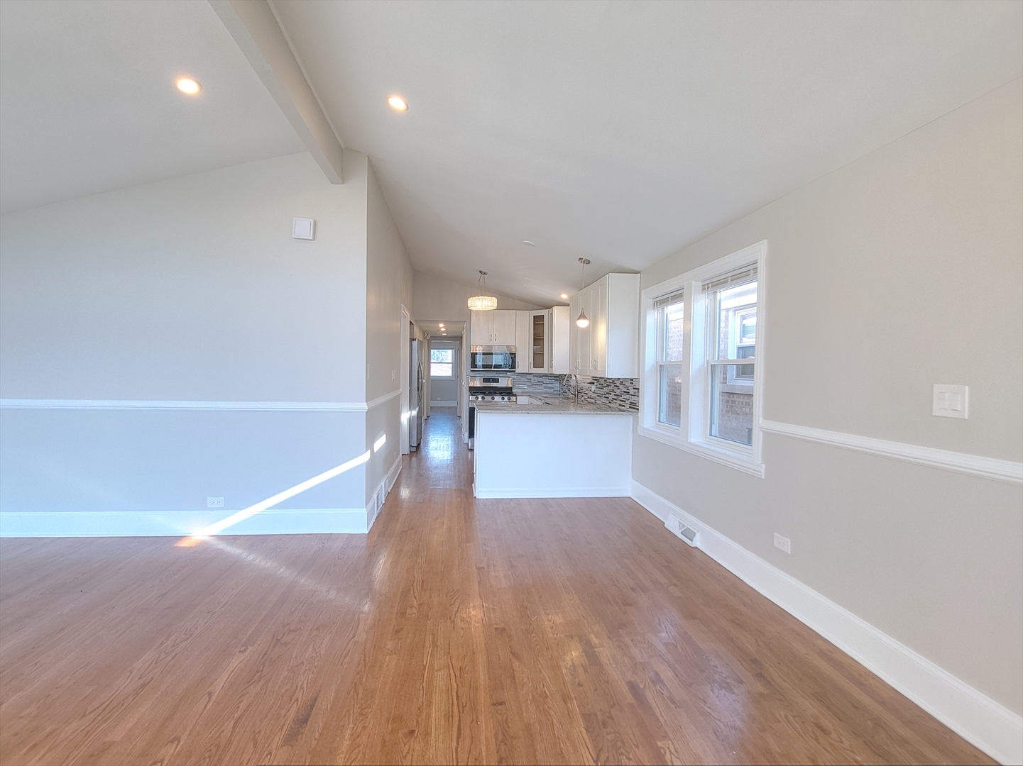 1747 E 92nd Place