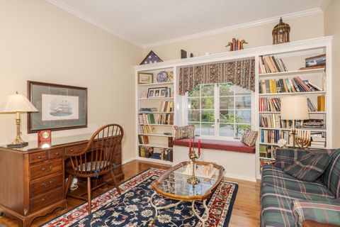 Tiny photo for 41 Ravenwood Circle, Bloomington, IL 61704 (MLS # 12452846)