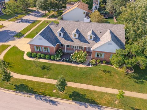 Tiny photo for 41 Ravenwood Circle, Bloomington, IL 61704 (MLS # 12452846)