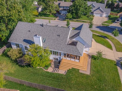 Tiny photo for 41 Ravenwood Circle, Bloomington, IL 61704 (MLS # 12452846)