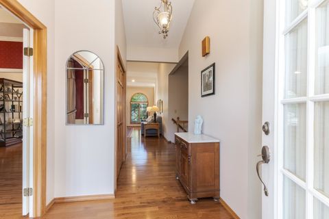 Tiny photo for 41 Ravenwood Circle, Bloomington, IL 61704 (MLS # 12452846)