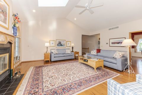 Tiny photo for 41 Ravenwood Circle, Bloomington, IL 61704 (MLS # 12452846)