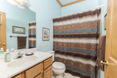 Tiny photo for 41 Ravenwood Circle, Bloomington, IL 61704 (MLS # 12452846)