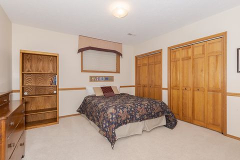 Tiny photo for 41 Ravenwood Circle, Bloomington, IL 61704 (MLS # 12452846)