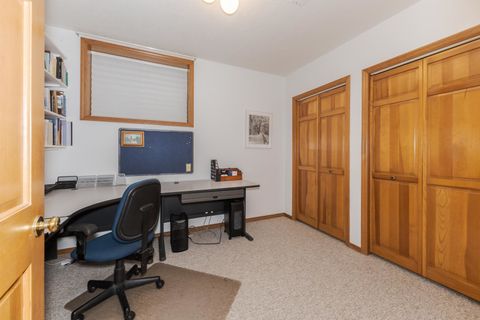 Tiny photo for 41 Ravenwood Circle, Bloomington, IL 61704 (MLS # 12452846)