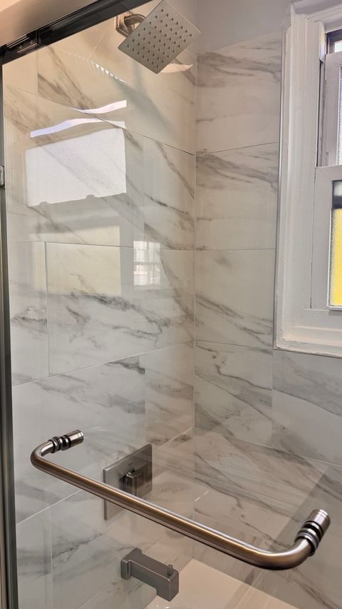 Tiny photo for 2422 W Berwyn Avenue #309, Chicago, IL 60625 (MLS # 12488495)
