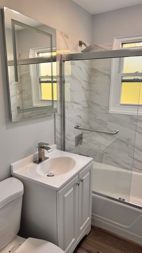 Tiny photo for 2422 W Berwyn Avenue #309, Chicago, IL 60625 (MLS # 12488495)