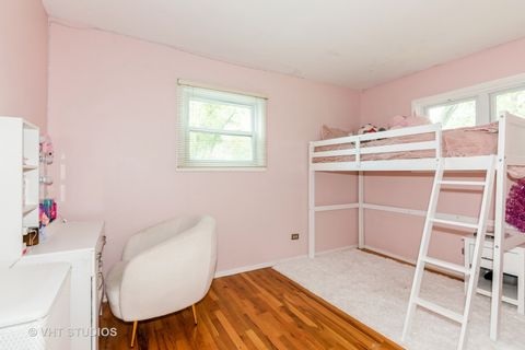 Tiny photo for 21W353 Drury Lane, Lombard, IL 60148 (MLS # 12421756)