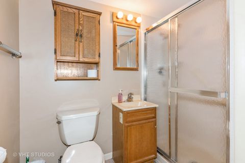 Tiny photo for 21W353 Drury Lane, Lombard, IL 60148 (MLS # 12421756)