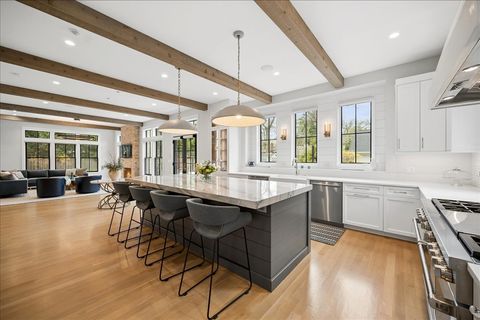 Tiny photo for 610 Forest Avenue, Wilmette, IL 60091 (MLS # 12605862)