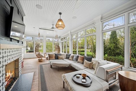 Tiny photo for 610 Forest Avenue, Wilmette, IL 60091 (MLS # 12605862)