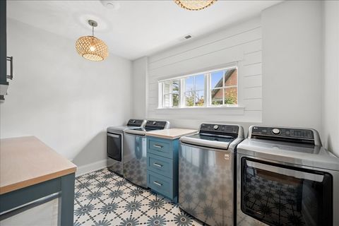 Tiny photo for 610 Forest Avenue, Wilmette, IL 60091 (MLS # 12605862)
