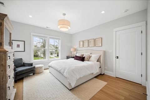 Tiny photo for 610 Forest Avenue, Wilmette, IL 60091 (MLS # 12605862)