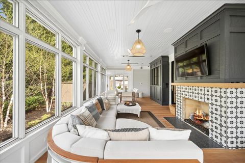 Tiny photo for 610 Forest Avenue, Wilmette, IL 60091 (MLS # 12605862)