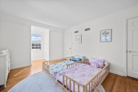 Tiny photo for 220 Sunset Ridge Road, Northfield, IL 60093 (MLS # 12589377)