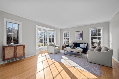 Tiny photo for 220 Sunset Ridge Road, Northfield, IL 60093 (MLS # 12589377)