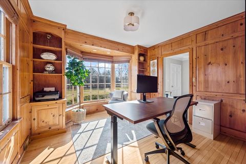 Tiny photo for 220 Sunset Ridge Road, Northfield, IL 60093 (MLS # 12589377)