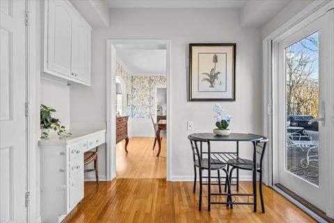 Tiny photo for 220 Sunset Ridge Road, Northfield, IL 60093 (MLS # 12589377)