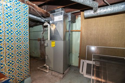 Tiny photo for 5832 N Kenton Avenue, Chicago, IL 60646 (MLS # 12490165)