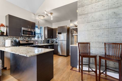 Tiny photo for 3113 W Warren Boulevard #401, Chicago, IL 60612 (MLS # 12499170)