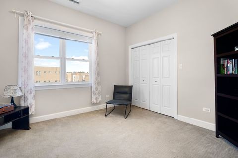 Tiny photo for 3113 W Warren Boulevard #401, Chicago, IL 60612 (MLS # 12499170)