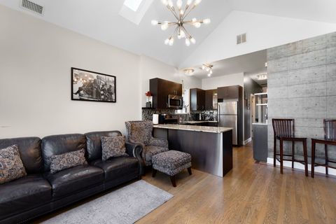 Tiny photo for 3113 W Warren Boulevard #401, Chicago, IL 60612 (MLS # 12499170)