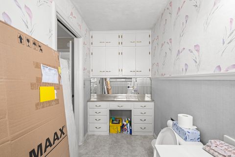 Tiny photo for 124 E Mill Street, Kewanee, IL 61443 (MLS # 12580391)