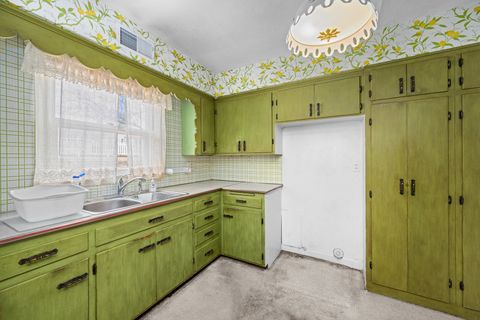 Tiny photo for 124 E Mill Street, Kewanee, IL 61443 (MLS # 12580391)