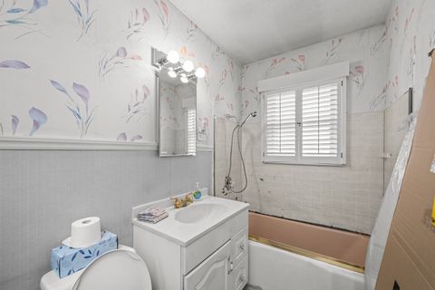 Tiny photo for 124 E Mill Street, Kewanee, IL 61443 (MLS # 12580391)