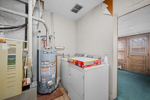 Tiny photo for 124 E Mill Street, Kewanee, IL 61443 (MLS # 12580391)