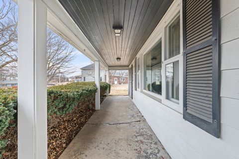 Tiny photo for 124 E Mill Street, Kewanee, IL 61443 (MLS # 12580391)