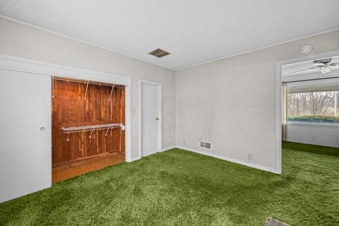 Tiny photo for 124 E Mill Street, Kewanee, IL 61443 (MLS # 12580391)