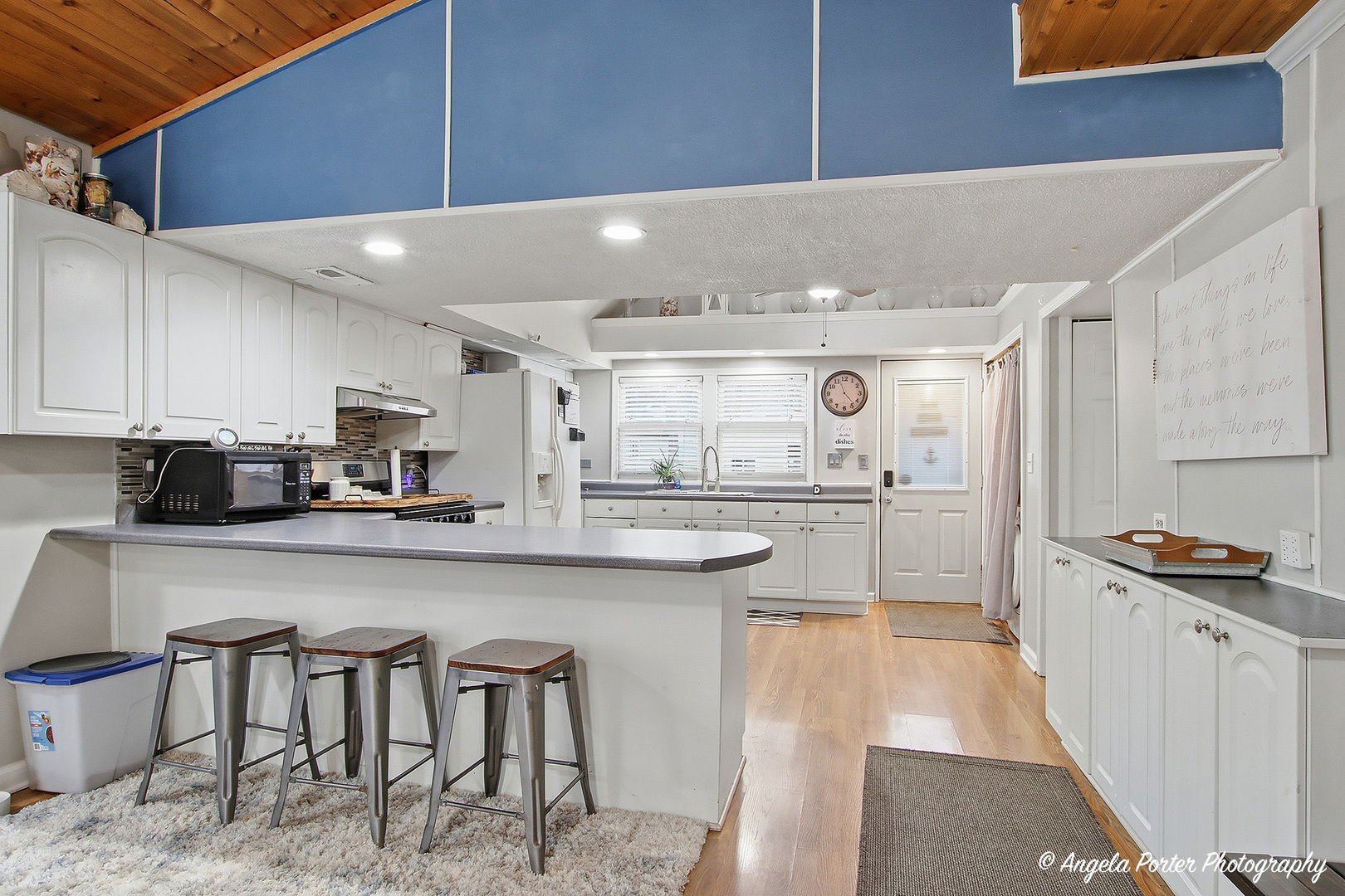 1614 River Terrace Drive