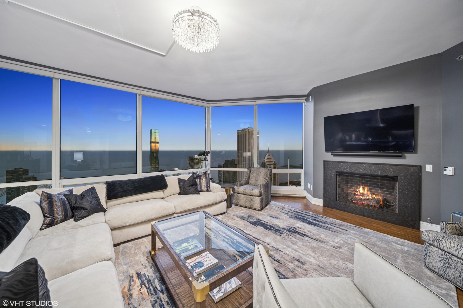 401 N WABASH Avenue 73F