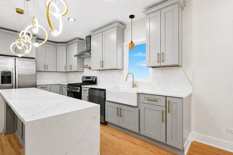 Tiny photo for 5218 W 55th Street, Chicago, IL 60638 (MLS # 12670087)