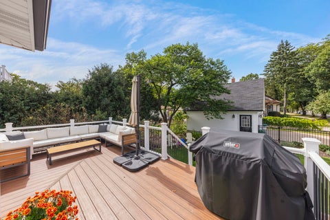 Tiny photo for 726 N Wheaton Avenue, Wheaton, IL 60187 (MLS # 12578979)