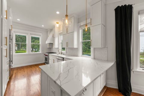 Tiny photo for 726 N Wheaton Avenue, Wheaton, IL 60187 (MLS # 12578979)