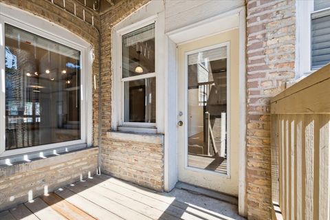Tiny photo for 1057 W Thorndale Avenue #1, Chicago, IL 60660 (MLS # 12472885)