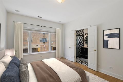 Tiny photo for 1057 W Thorndale Avenue #1, Chicago, IL 60660 (MLS # 12472885)