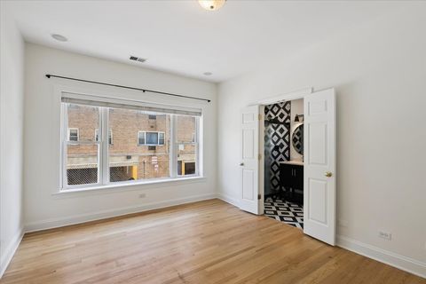 Tiny photo for 1057 W Thorndale Avenue #1, Chicago, IL 60660 (MLS # 12472885)